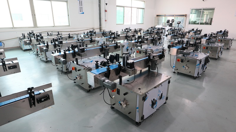 圓瓶貼標機,貼標機,全自動貼標機